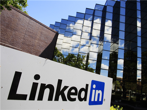 Hackers Selling LinkedIn Passwords in Millions