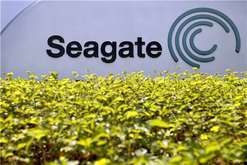 Seagate Technology (STX)  Cloimbs on Q4 Forecast